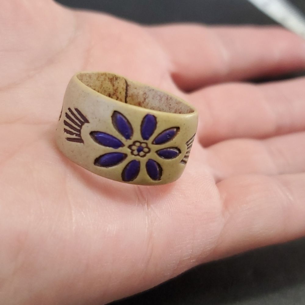 Cream and purple flower ring size 9-ish